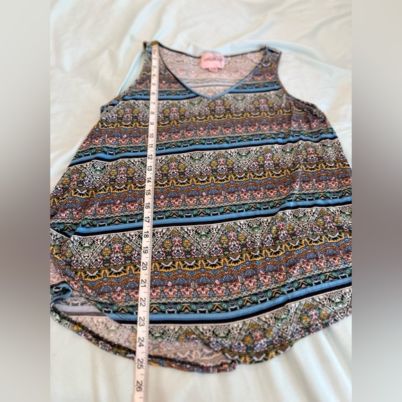 Epilogue Women’s XL Multicolor Paisley Sleeveless Flowy Stretch Tank Top. - Picture 4 of 8